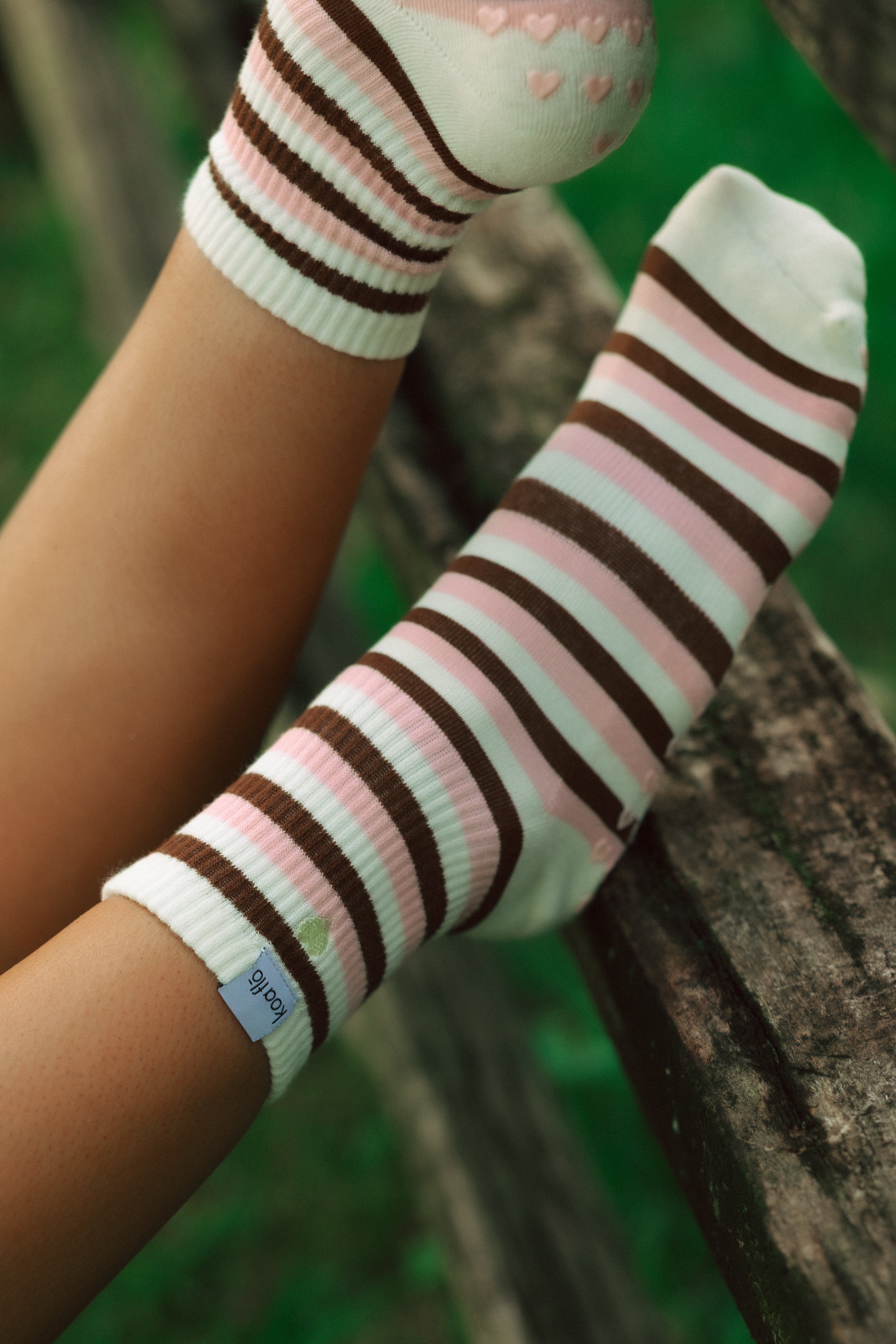 NEAPOLITAN SWIRL GRIP SOCKS