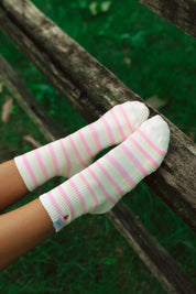 STRAWBERRY SHORTCAKE GRIP SOCKS