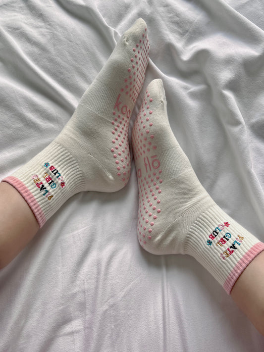 PINK PILATES GIRL CLUB GRIP SOCKS