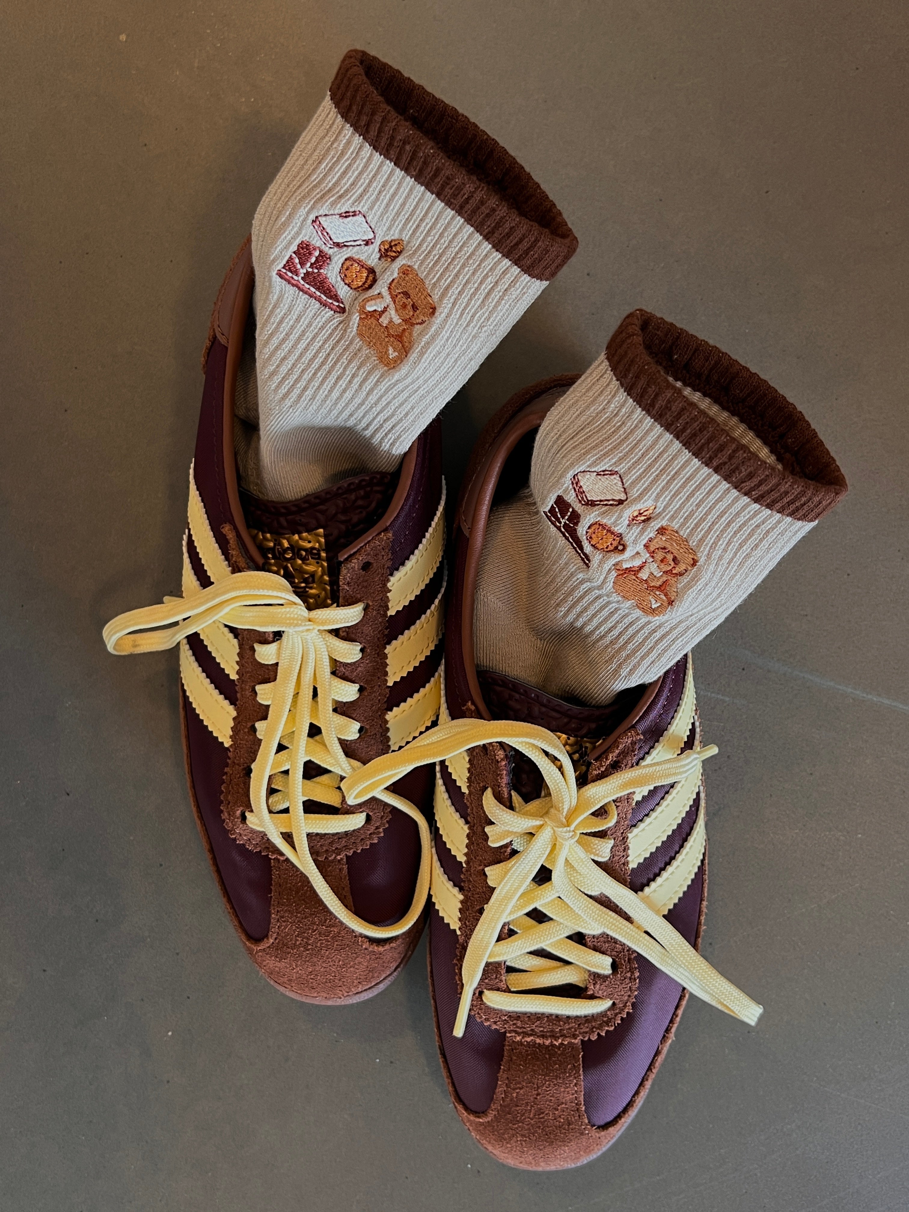 ESPRESSO TEDDY GRIP SOCKS